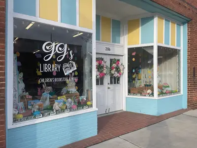 GG's Library in Prosperity, SC