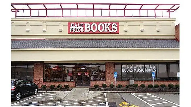 Half Price Books Chesterfield in Chesterfield, MO