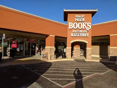Half Price Books Preston in Dallas, TX