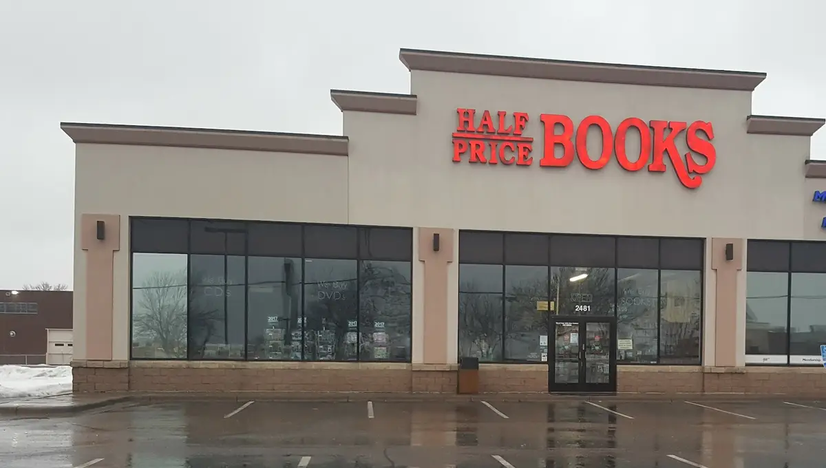 Half Price Books Roseville in Roseville, MN