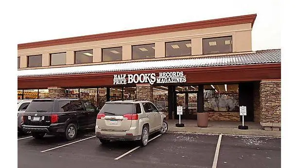 Half Price Books St. Louis Park in St Louis Park, MN
