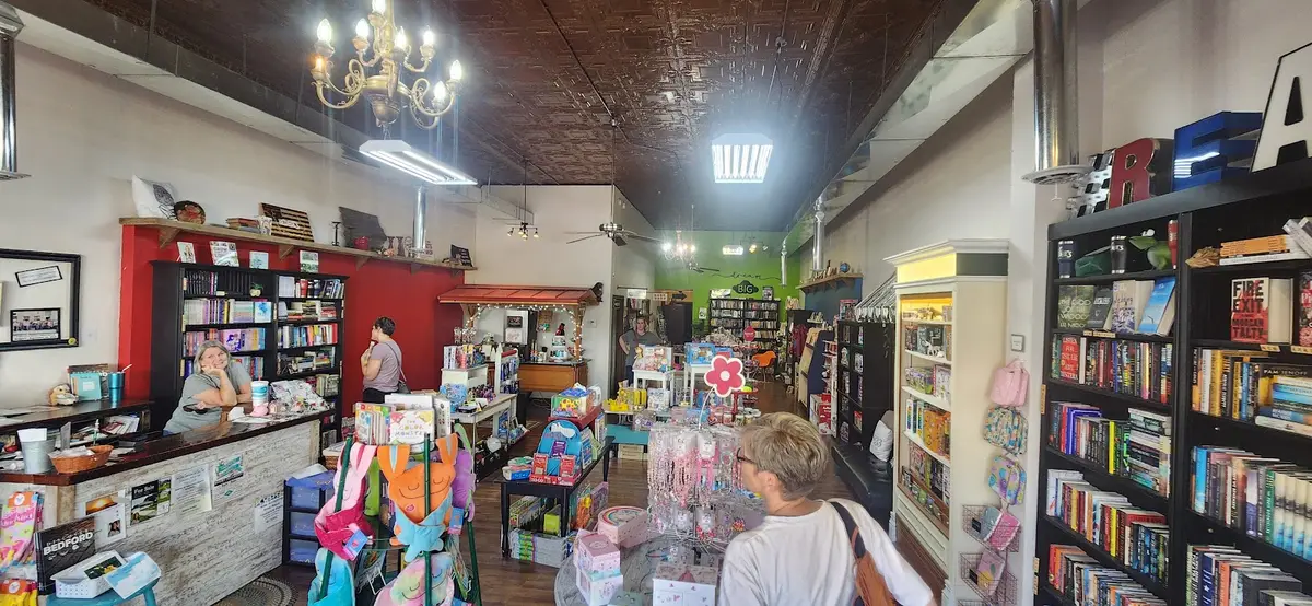 Hedgie's Books, Toys & More in Bedford, IA