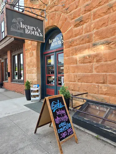 Henry's Books in Spearfish, SD