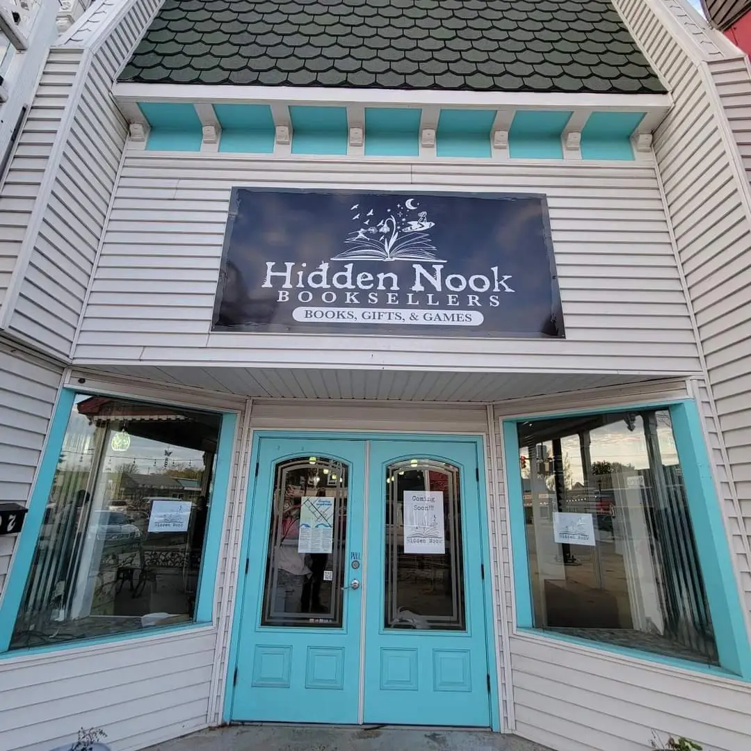 Hidden Nook Booksellers in Grayling, MI