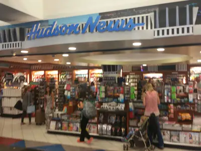 Hudson Booksellers/Vroman's LAX (985) in Carson, CA