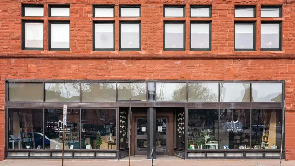 Ink & Imprint Books in Lincoln, IL