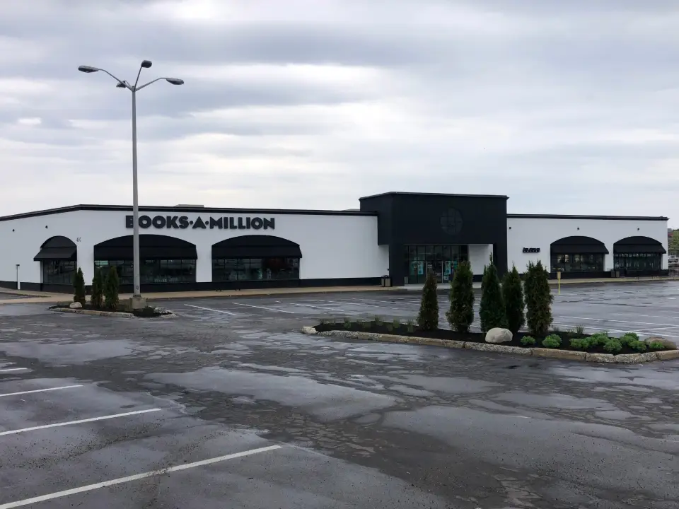 Kelly's Books To Go in South Portland, ME
