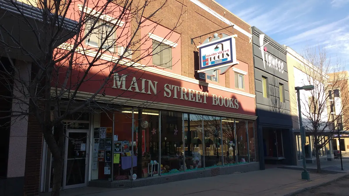 Main Street Books (ND) in Minot, ND