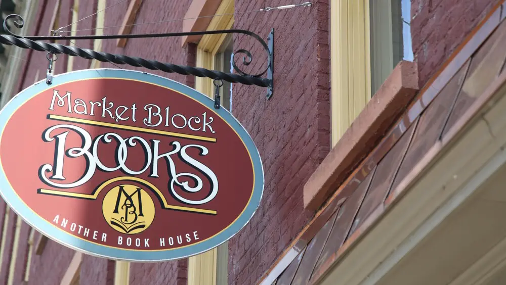 Market Block Books in Troy, NY