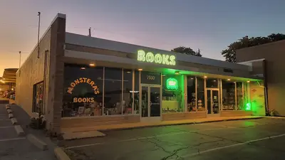 Monstera's Books in Overland Park, KS