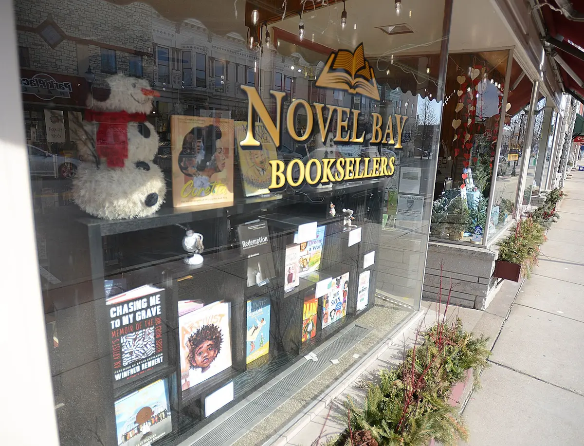 Novel Bay Booksellers in Sturgeon Bay, WI