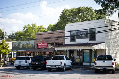 Rhythm & Co. Books in Glen Rose, TX