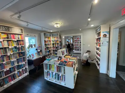 River Bend Book Truck in Glastonbury, CT