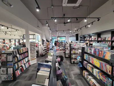 Bay Books Coronado in Coronado, CA