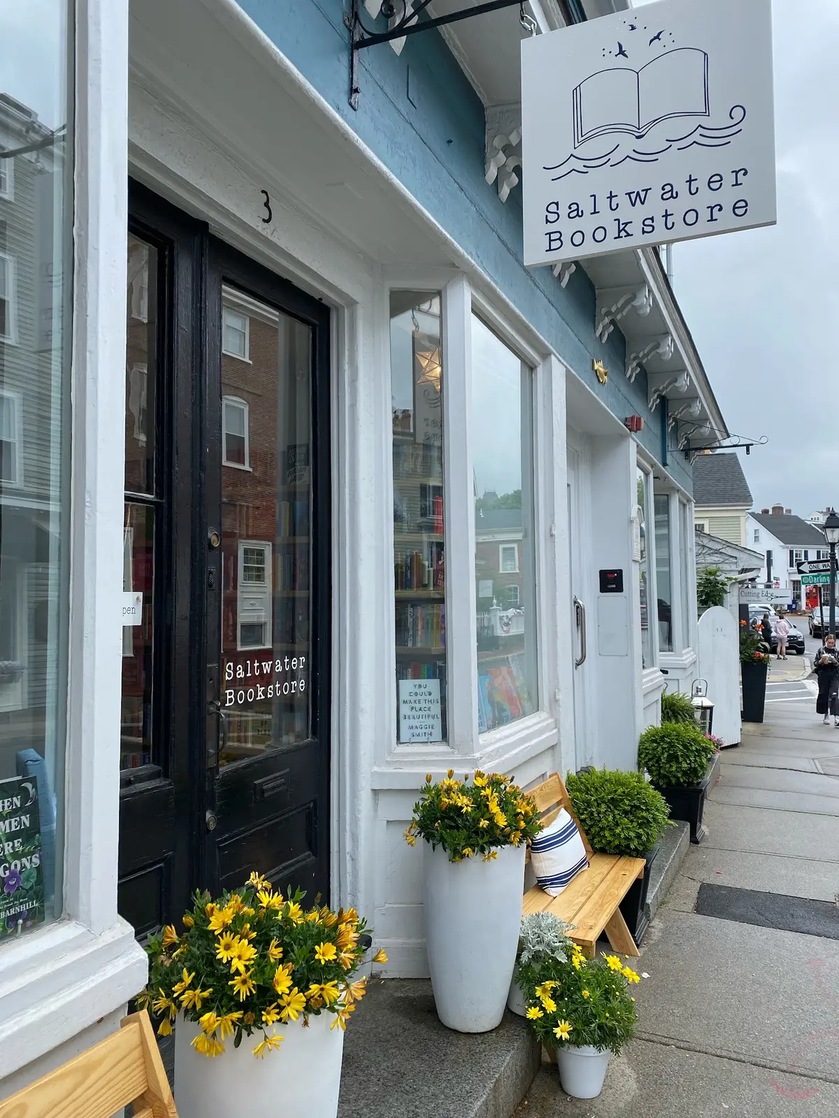 Saltwater Bookstore in Marblehead, MA