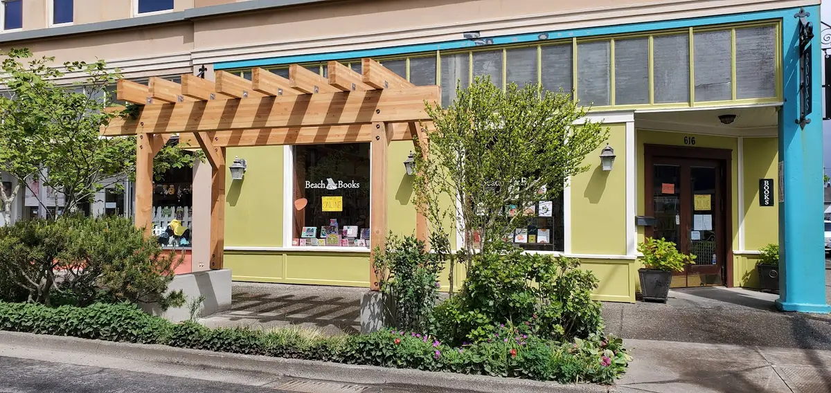 Beach Books in Seaside, OR