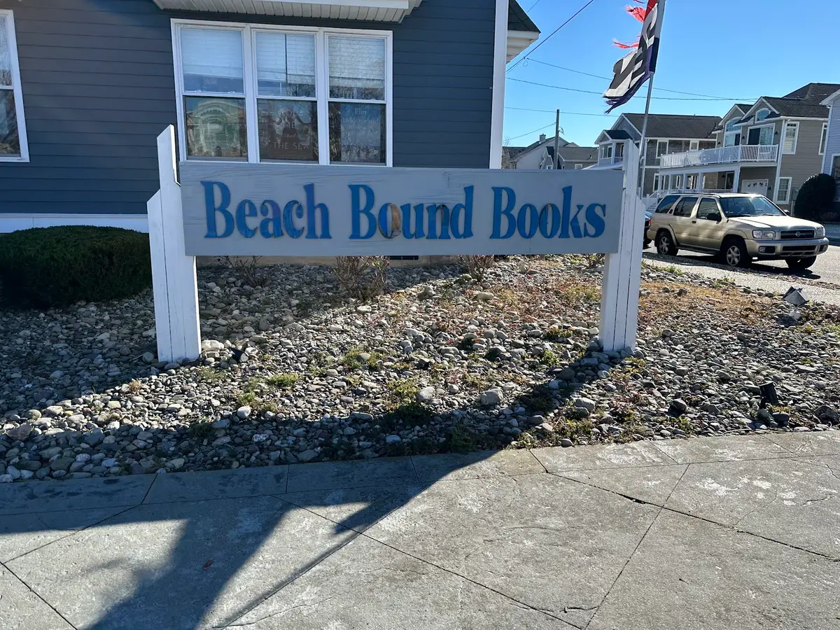 Beach Bound Books in Avalon, NJ