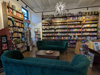 Sidekick Coffee & Books in University Heights, IA