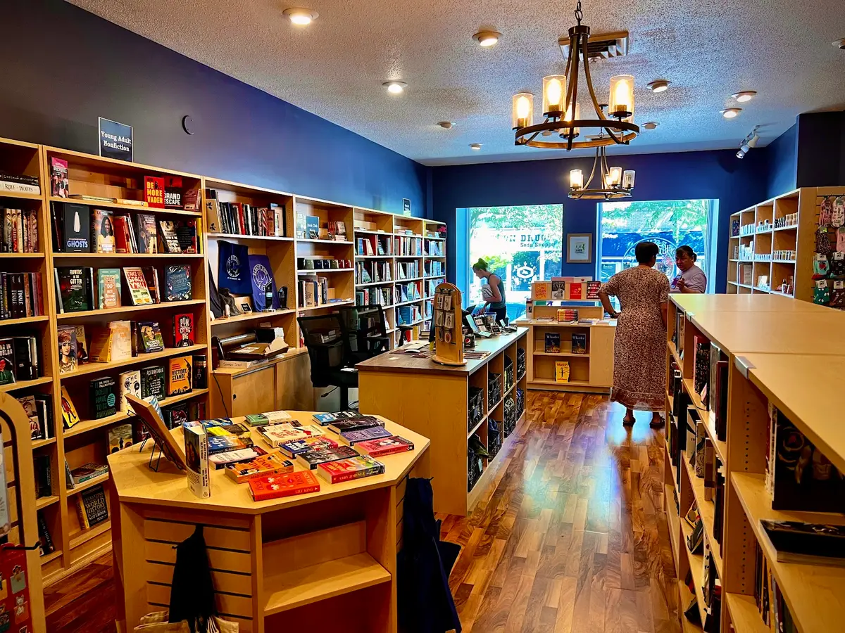 Sleepy Dog Books in Mt. Pleasant, MI