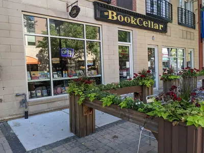 The Book Cellar (IL) in Chicago, IL