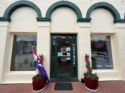 The Book Nook (TX) in Brenham, TX