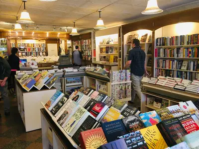 The Corner Bookstore (NY) in New York, NY