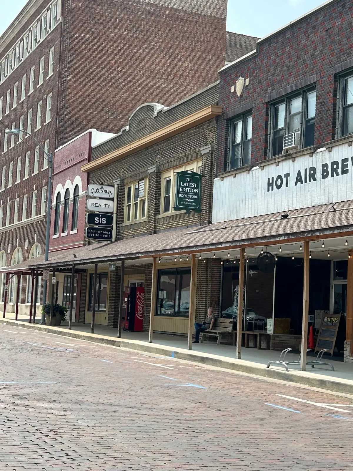 The Latest Edition Bookstore in Creston, IA