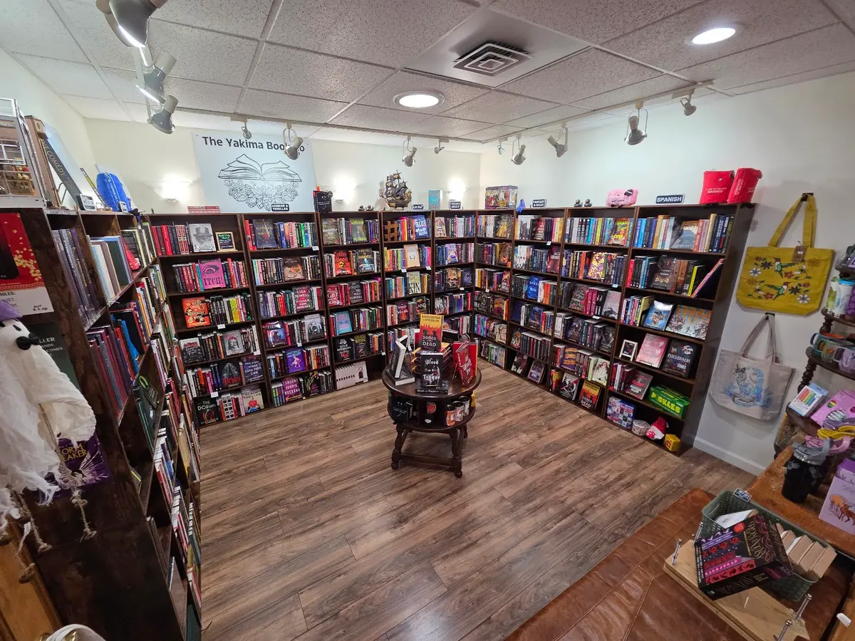 The Traveling Book Bus LLC in Yakima, WA