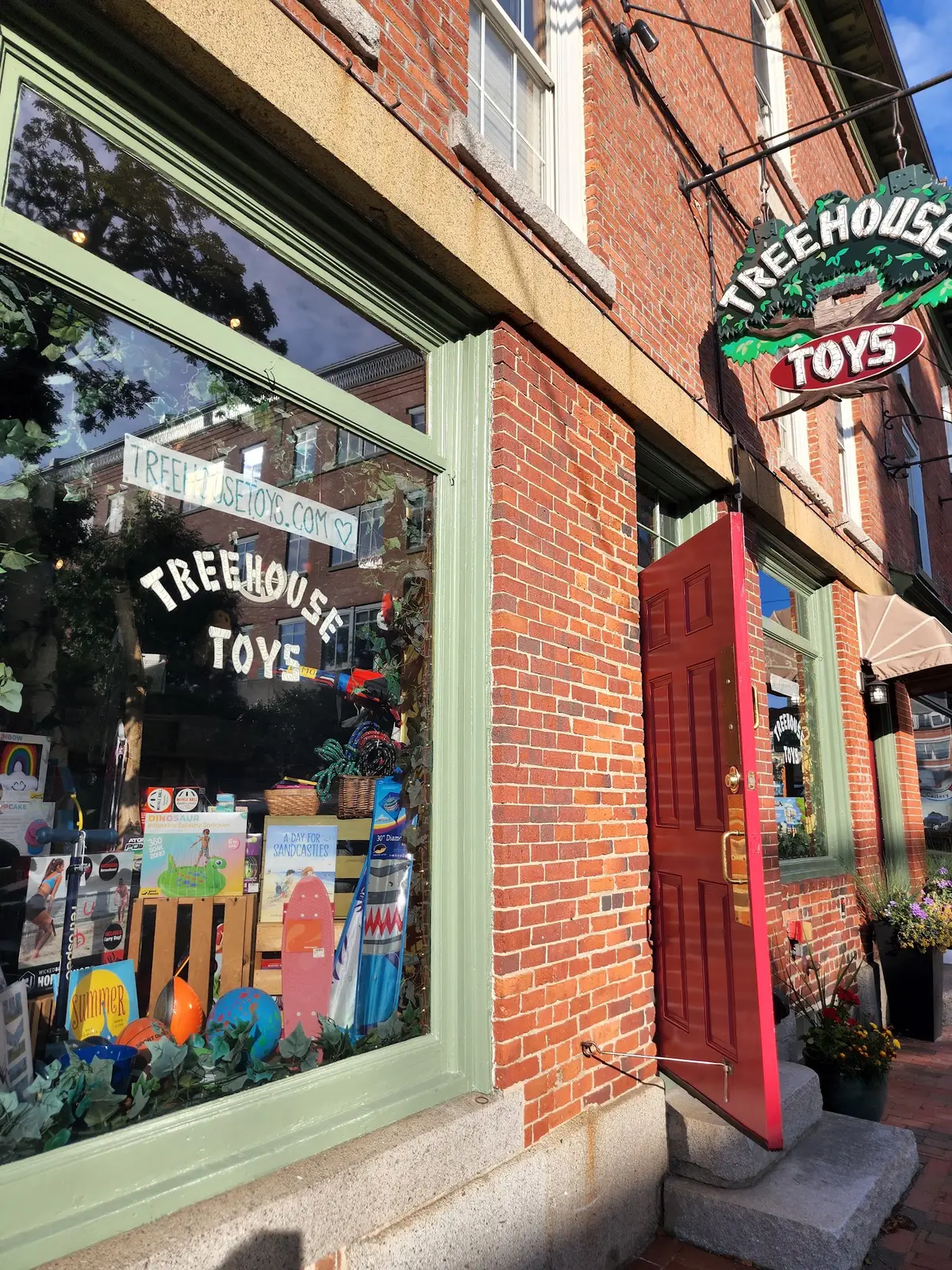 Treehouse Toys (NH) in Portsmouth, NH