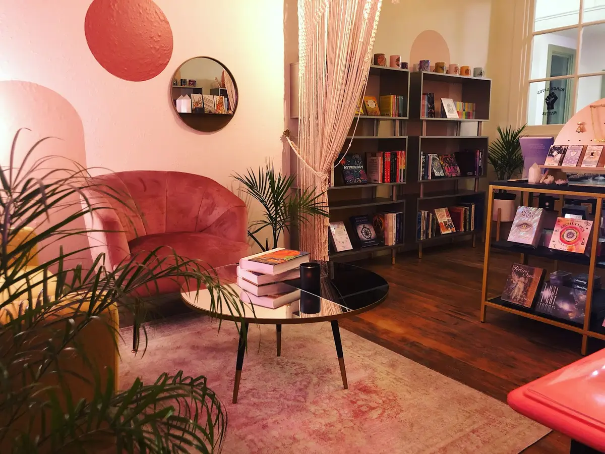 Twin Star Astrology and Books in Portland, OR