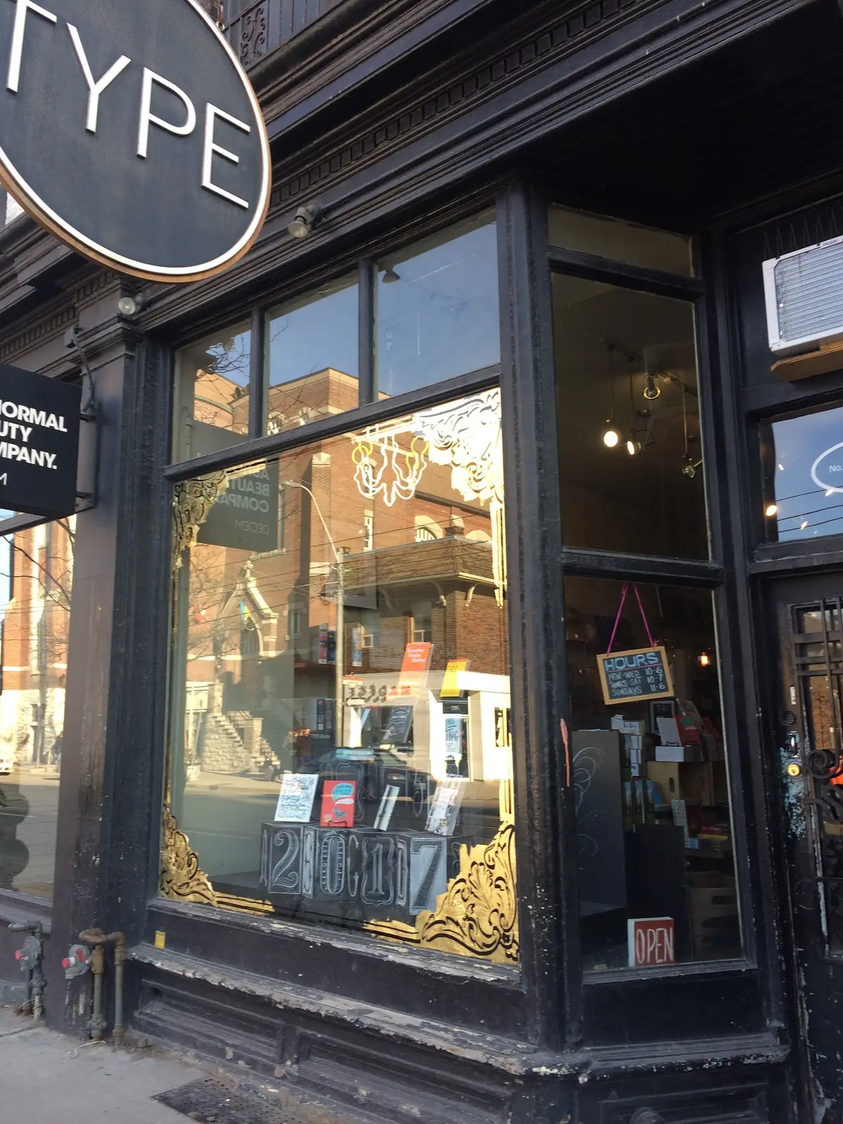 Type Books in Toronto, ON