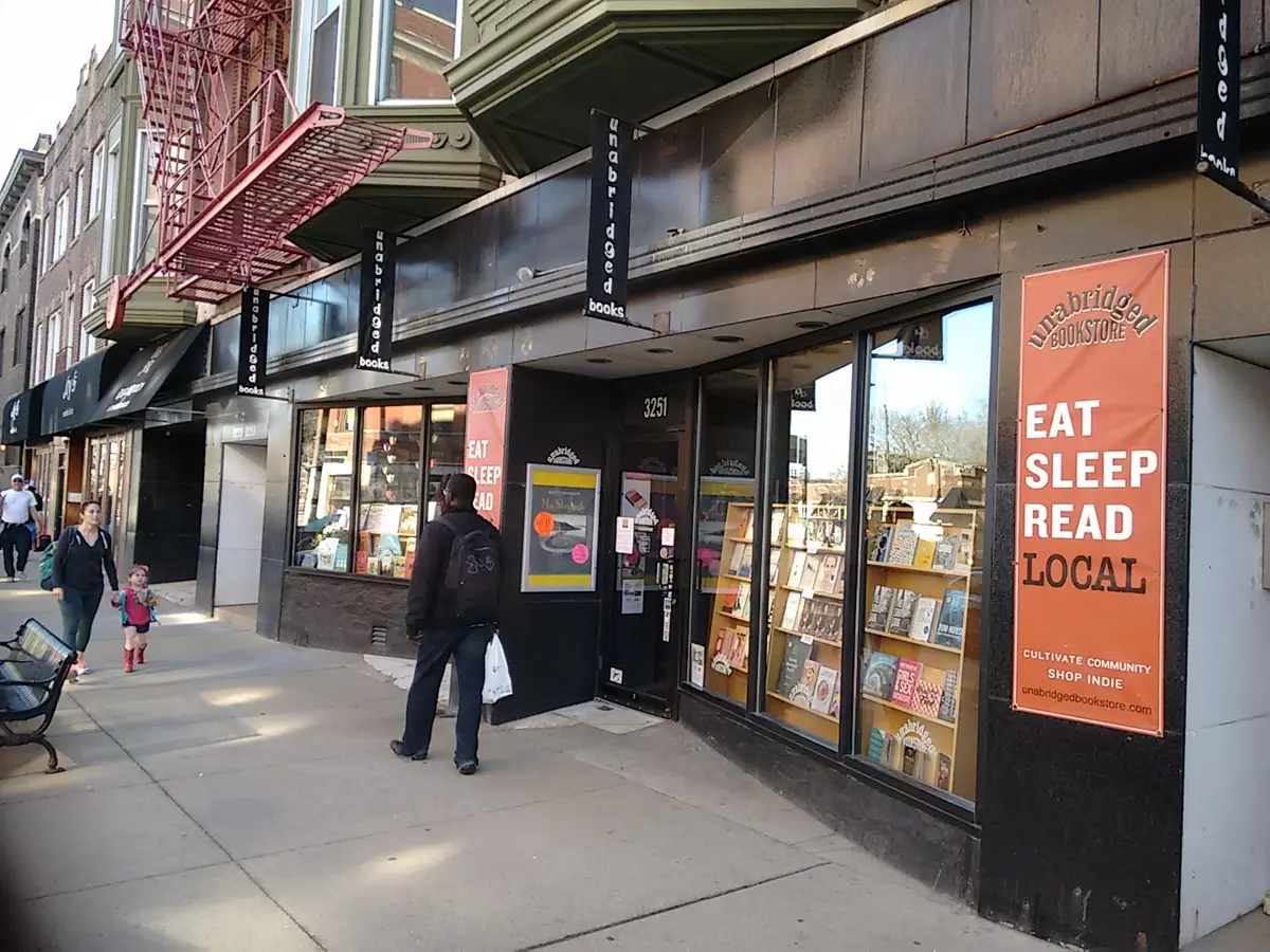 Unabridged Books in Chicago, IL