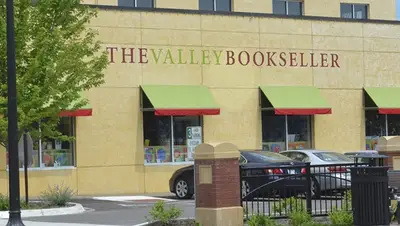 Valley Bookseller in Stillwater, MN
