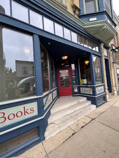 Voyageur Book Shop in Milwaukee, WI