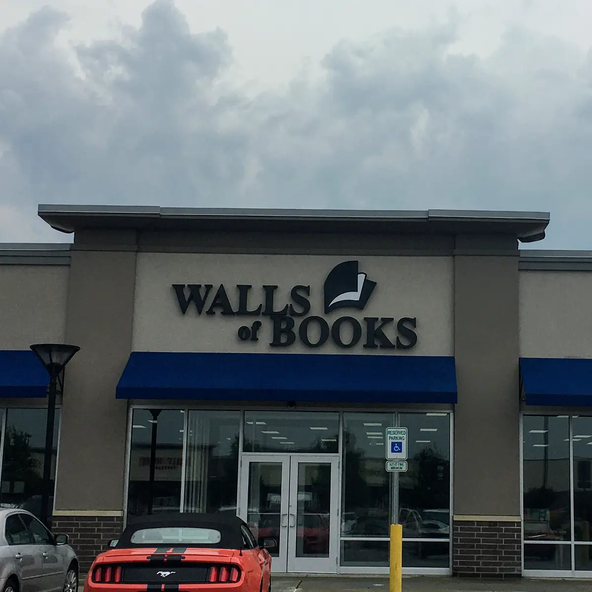 Walls of Books (Parma) in Parma, OH
