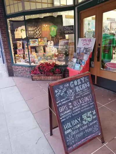 Waucoma Bookstore in Hood River, OR