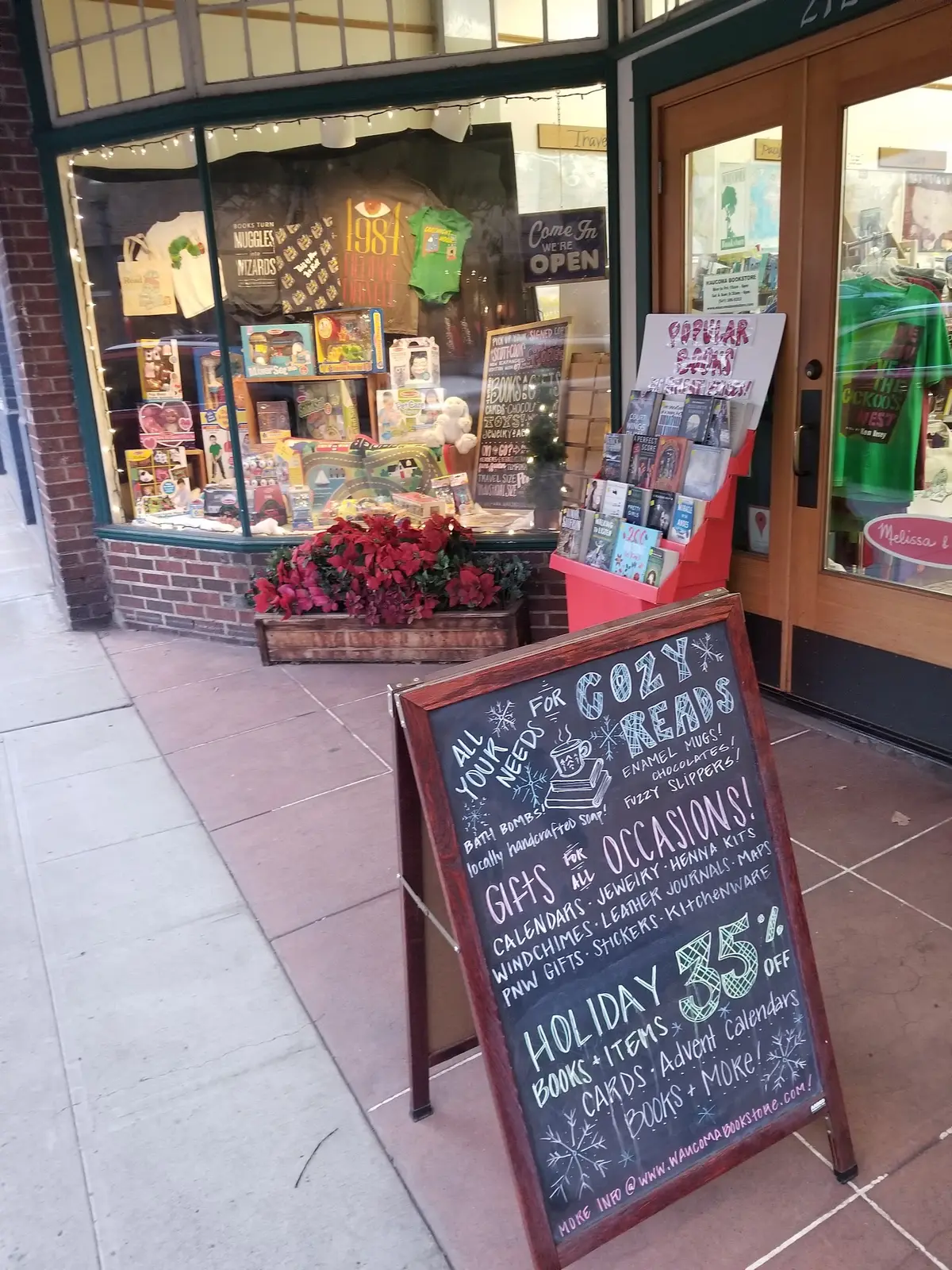 Waucoma Bookstore in Hood River, OR