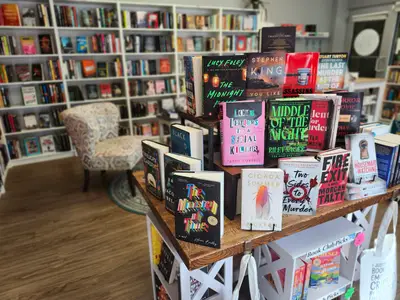 Well Read Books (MN) in Elk River, MN