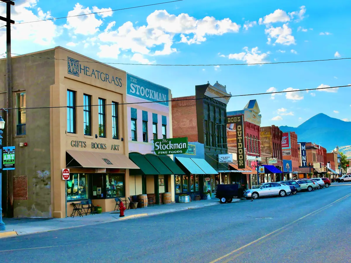 Wheatgrass Books & Gifts in Livingston, MT