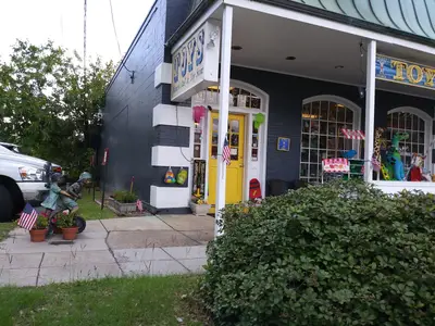 Wonders of the World Book and Toy Store in Ocean Springs, MS