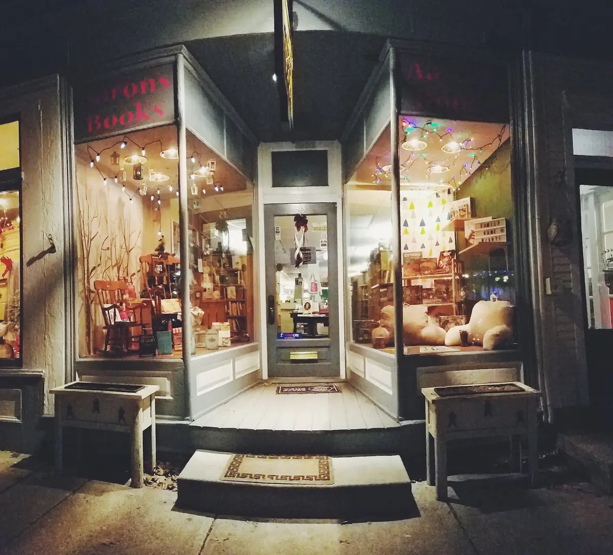 Aaron's Books in Lititz, PA