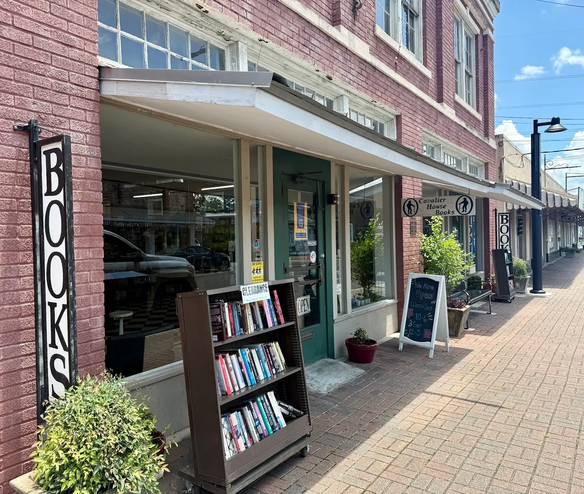 Cavalier House Books (Denham) in Denham Springs, LA