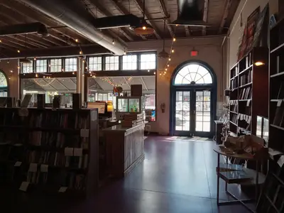 Cavalier House Books (Lafayette) in Lafayette, LA