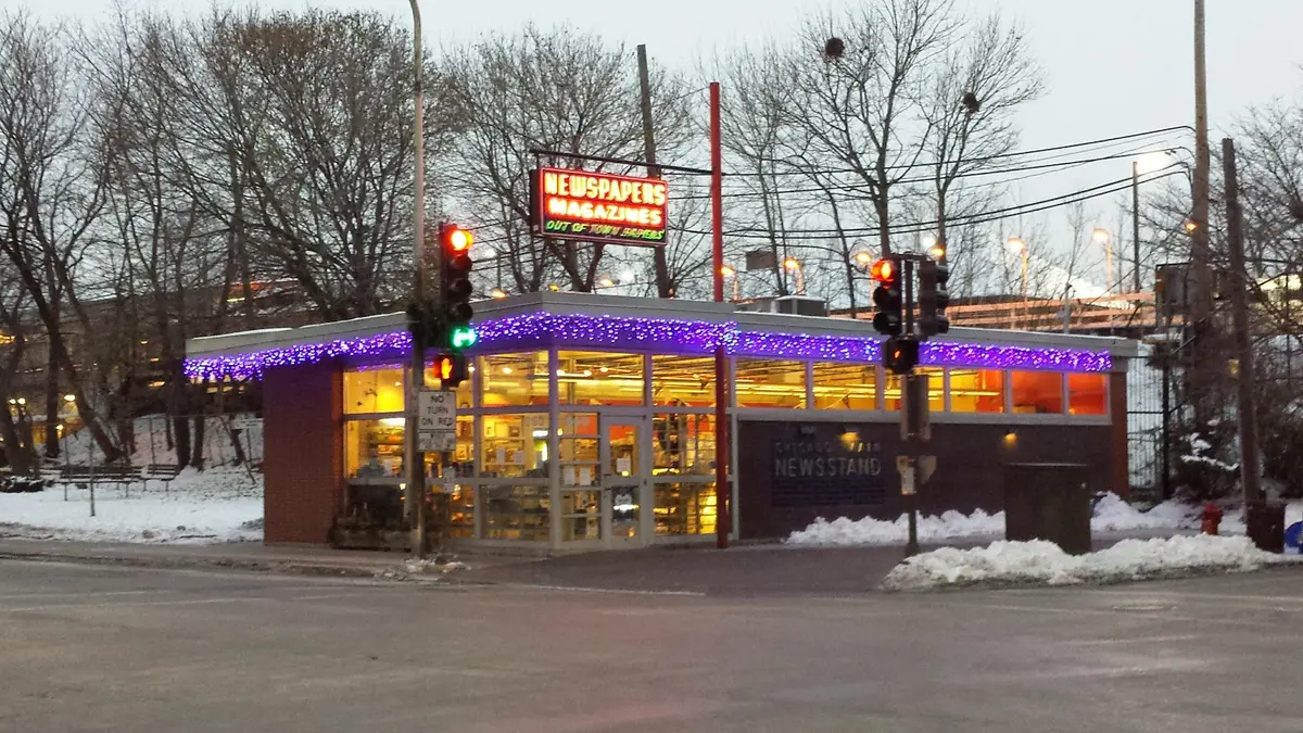 Chicago-Main Newsstand in Evanston, IL