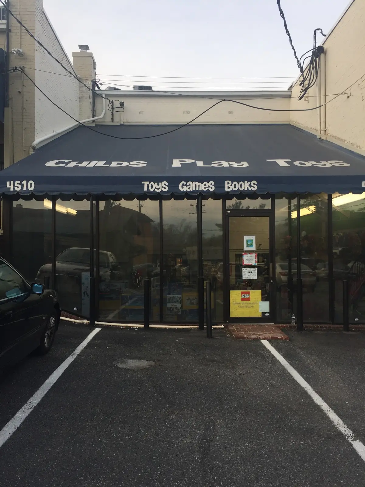 Childs Play Toys and Books - Arlington in Arlington, VA