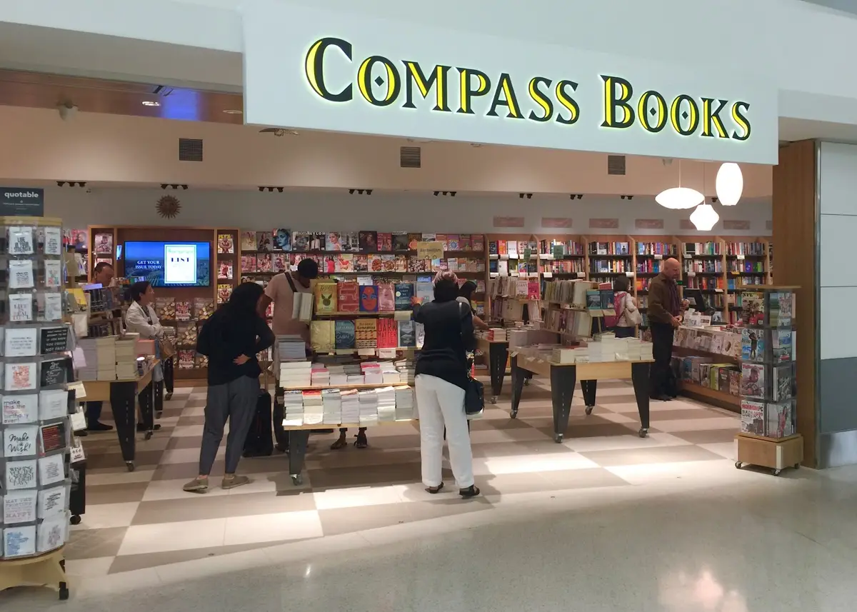 Compass Books at SFO (Terminal 2) in San Francisco, CA