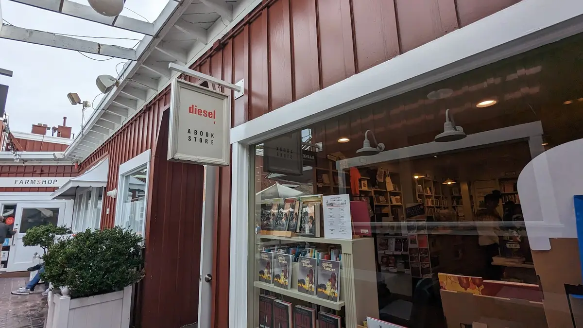 Diesel, A Bookstore (Brentwood) in Santa Monica, CA