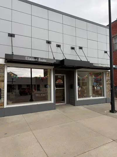 Elleinad Books in Lincoln, NE