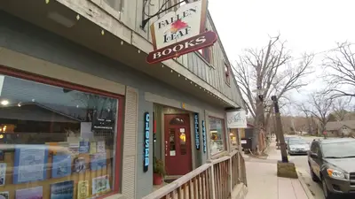 Fallen Leaf Books in Nashville, IN