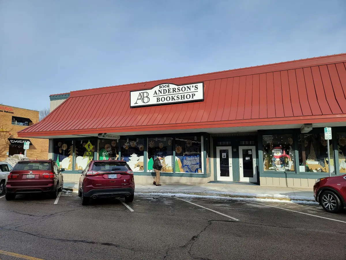 Anderson's Bookshops in Naperville, IL
